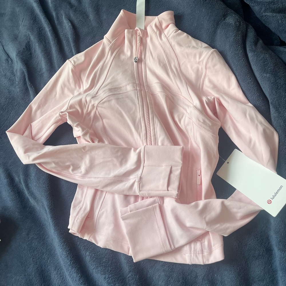 Lululemon Nulu define cropped pink jacket